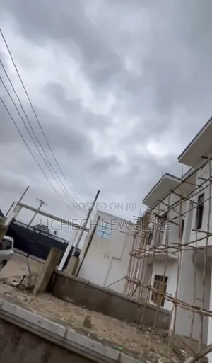 3bdrm Duplex in Port-Harcourt for sale