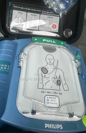 Phillips Defibrillator Machine