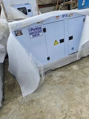 Perkins England Diesel Soundproof Generator Sp30kva 100%Copper Coil