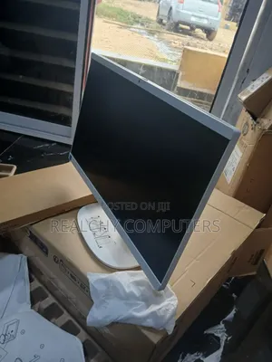 New Desktop Computer HP AiO 24 8GB Intel Core I5 SSD 256GB