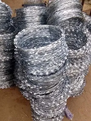 Fence Wire/ Razor Blades Wire