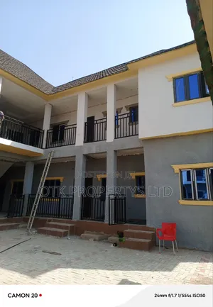 1bdrm Block of Flats in Fo1, Kubwa for rent