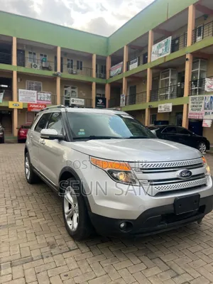 Ford Explorer Limited 4dr 4x4 (3.5L 6cyl 6A) 2013 Silver