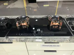 Black Tempered Glass Built-in Gas Hob With Two Burners.
