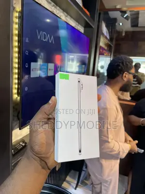 New Apple iPhone Air 256 GB White