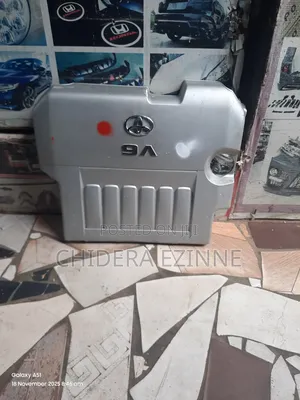 Toyota Avalon 2016 Engin Cover