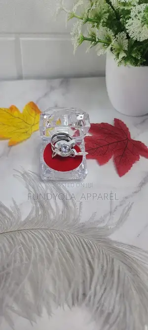 Non Tarnishing Silver Wedding Ring Set