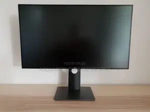 Dell 27 U2717d Inch Ultra Sharp QHD 1440p Monitor