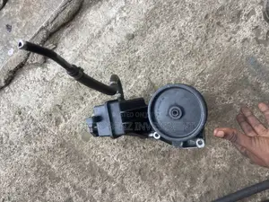 Power Steering Pump With Cup 276 Engine Works With Glk,C300 (W204)