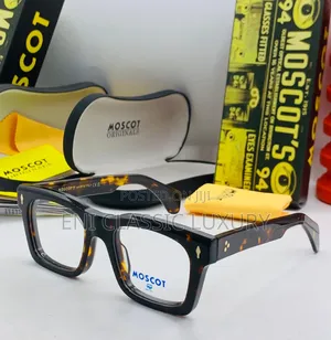 Original Luxury Eyewear Collection Moscot Well Banded Package