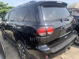Toyota Sequoia 2015 Gray