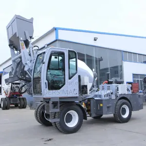 Self Loading Mobile Mixer 4 Cubic Available
