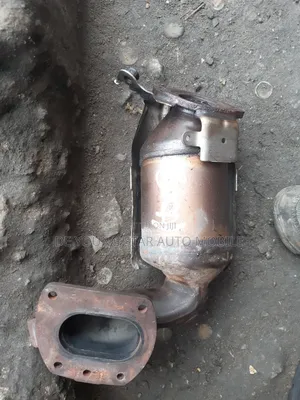 Front Direct Tokunbo Engine Catalyst for Toyota Highlander 2018