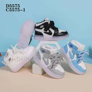 Kids High-Top Sport Sneakers