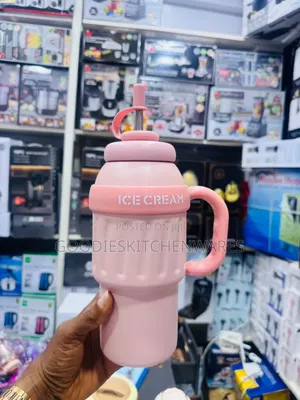 Handy Water Flask / Water Cup With Straw