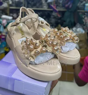 Girls Lovey Slippers Sandals