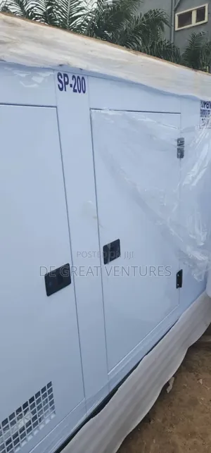 Brand New Perkins 200kva Soundproof Diesel Silent Lister Generator