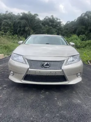 Lexus ES 2013 Gold