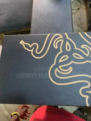 New Laptop Razer Blade 32GB Intel Core I9 SSD 2T