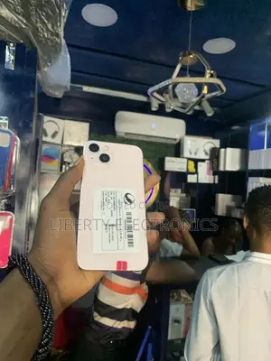 Apple iPhone 13 128 GB Pink