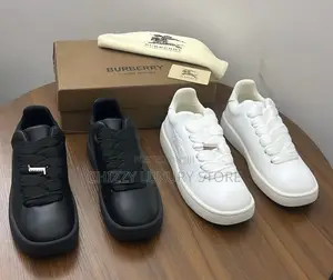 Burberry Quality Luxury Men Sneakers