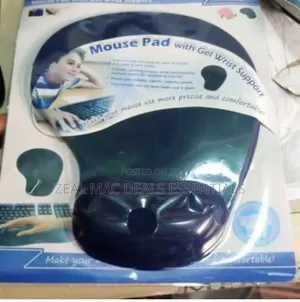 Mouse Pad With Wrist Support