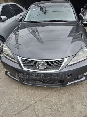 Lexus IS 250 C 2011 Gray