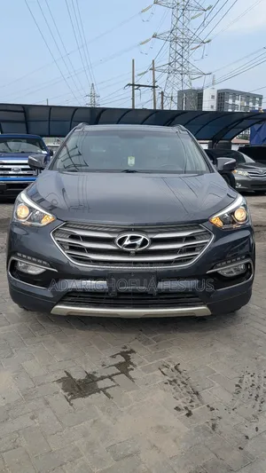 Hyundai Santa Fe 2017 Gray