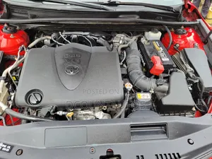 Toyota Camry XSE V6 (3.5L V6 8A) 2019 Red
