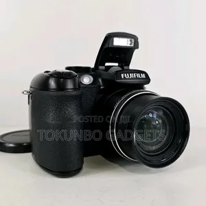 Fujifilm - Finepix S1000fd - 10.0mp - 12x Zoom Digital Camera