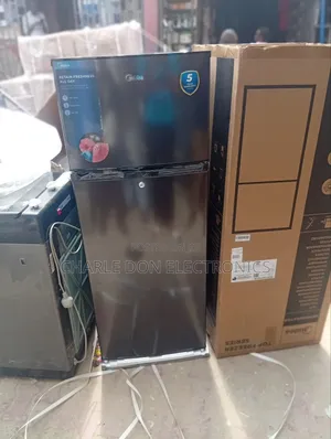 180 Litres Fridge and Freezer Midea