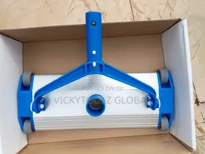 Vacuum Head Swimming Pool Brush