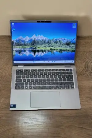 Laptop Dell Latitude 7450 16GB Intel Core Ultra 7 SSD 512GB