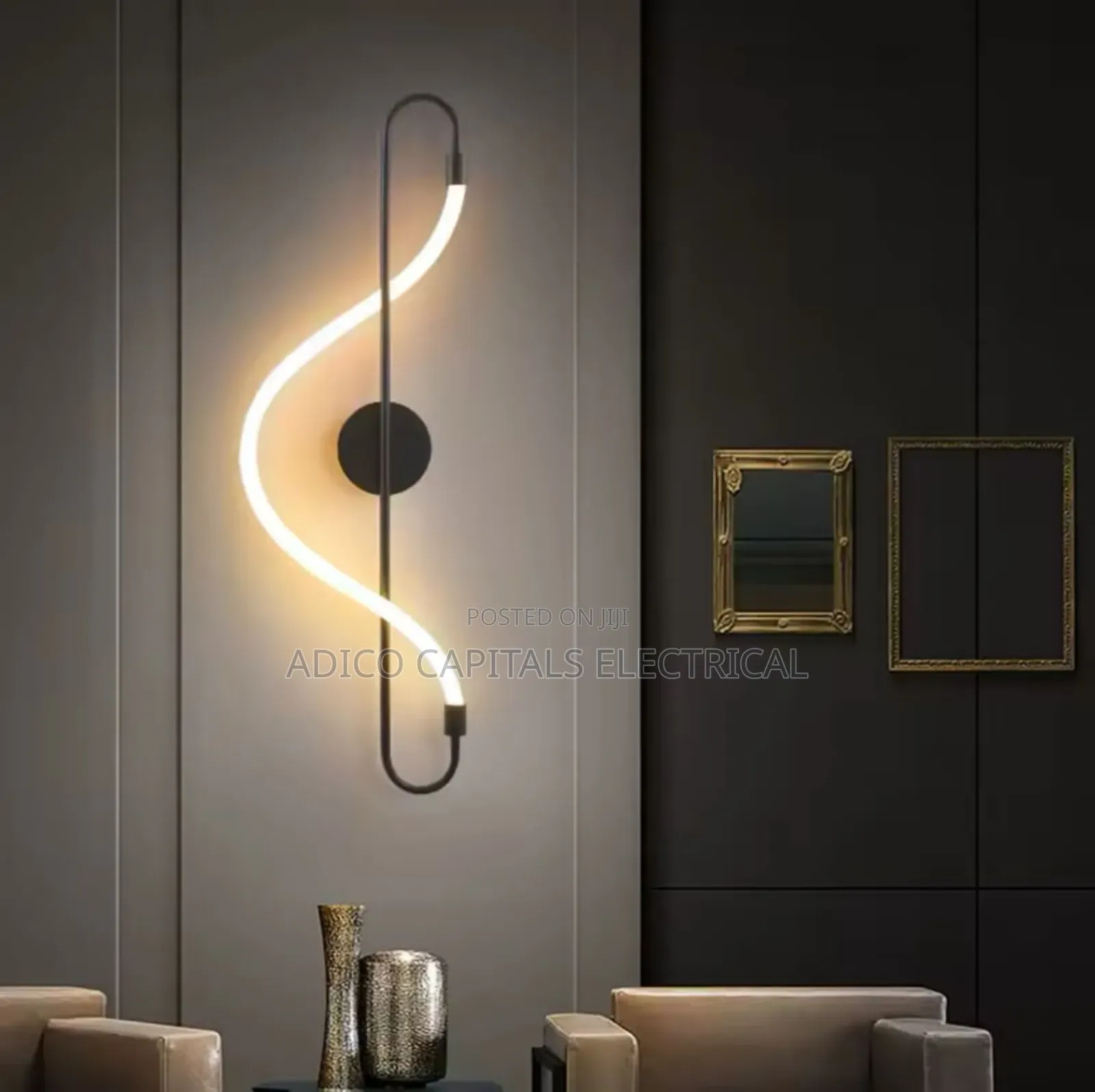 Luxurious Modern Wall Sconce /Bracket