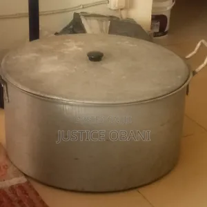 Very Large Cooking Pot (58cm Wide by 26cm Tall)