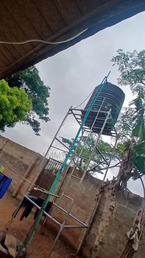 5bdrm Bungalow in Akobo, Ibadan for sale