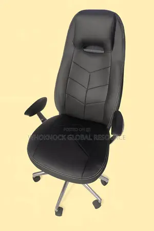 Y4021a Executive Swivel Chair