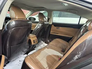 Lexus ES 2016 Gray