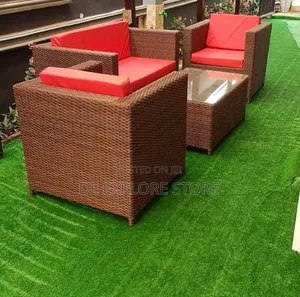 4seaters Outdoor Set With Center Table