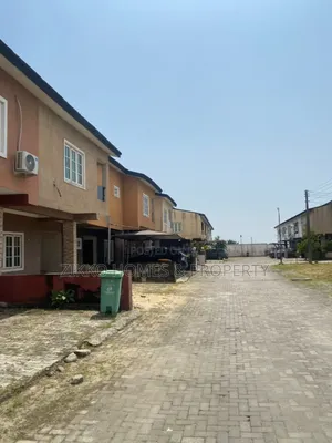 3bdrm Townhouse/Terrace in Lekki Gardans for sale
