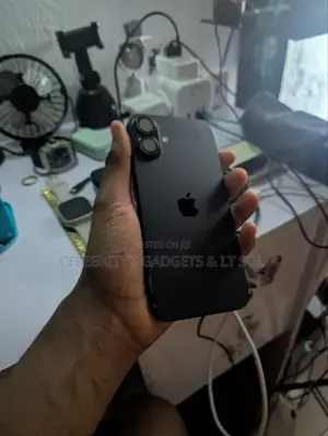 Apple iPhone 16 Plus 128 GB Black