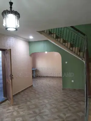 4bdrm Duplex in Jnissi, Akobo for rent