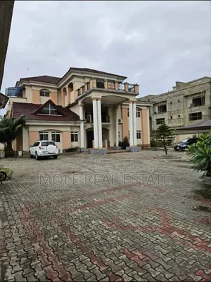 Furnished 6bdrm Duplex in Parkview for sale