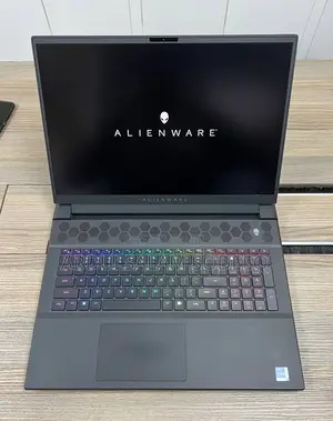 Laptop Dell Alienware M18 R2 32GB Intel Core I9 SSD 1T