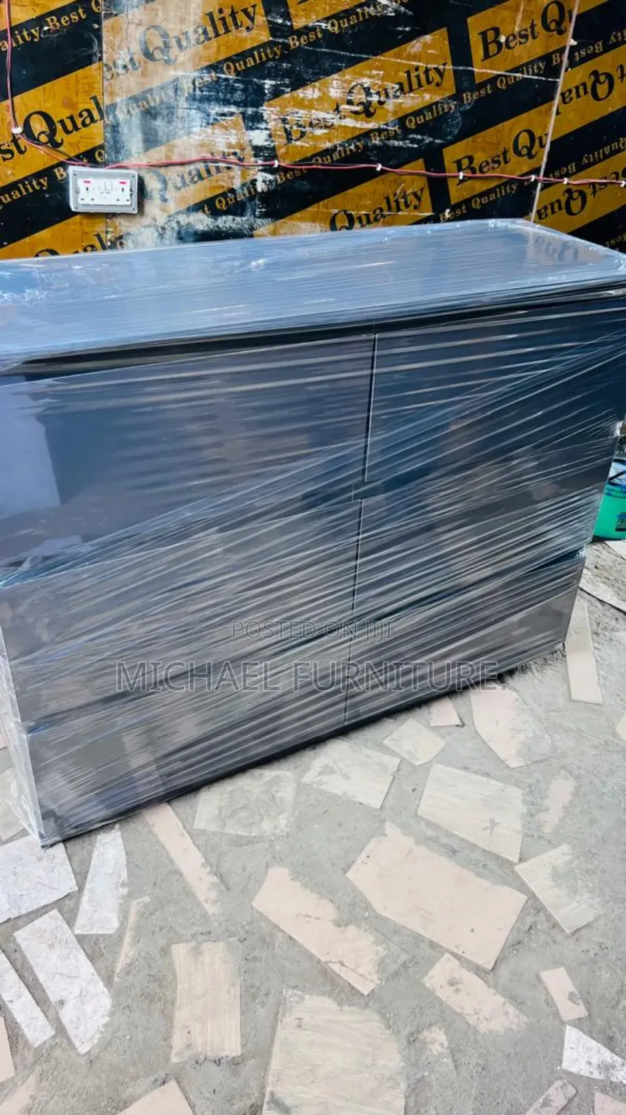  Strong Drawer