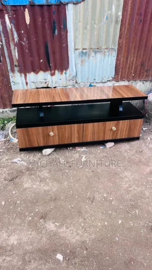 Amazing and Strong Tv Stand