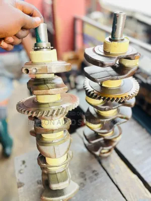 2az Crankshaft for 2.4 or 2.7 Toyota Camry / Rav4 . 4plug Engine