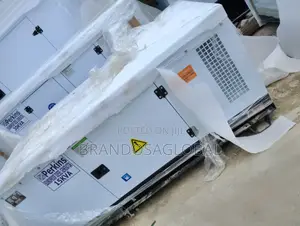 Original Perkins 15kva Sp-15 Soundproof Generator Strong and Quiet