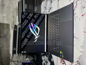 Laptop Asus ROG Zephyrus G16 16GB Intel Core Ultra 9 SSD 1T