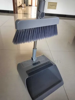Brush and Packer
